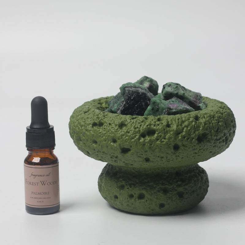 Green Moon Diffuser - Forest Woods with forest woods aroma, featuring bergamot, green tea, osmanthus fragrans, and jasmine notes.